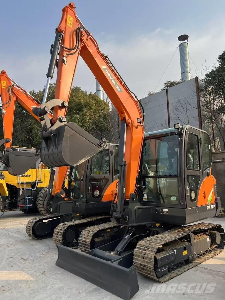 Develon DX 60 E-10 N Miniescavadeiras