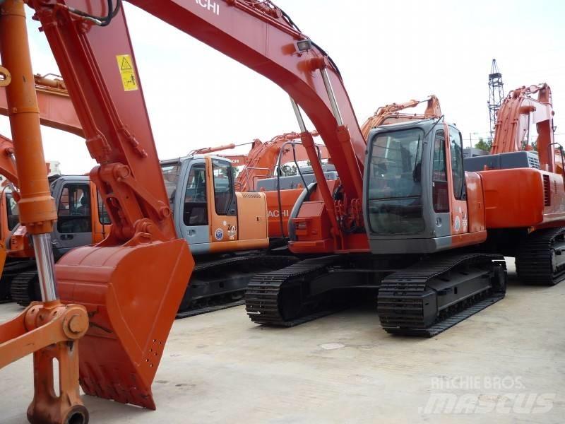 Hitachi ZX 225 US Escavadeiras de esteiras