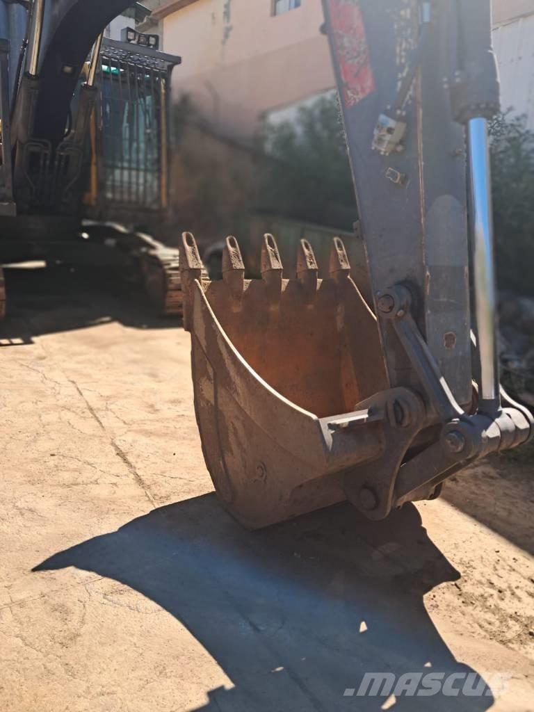 Volvo EC 210 B LC Escavadeiras de esteiras