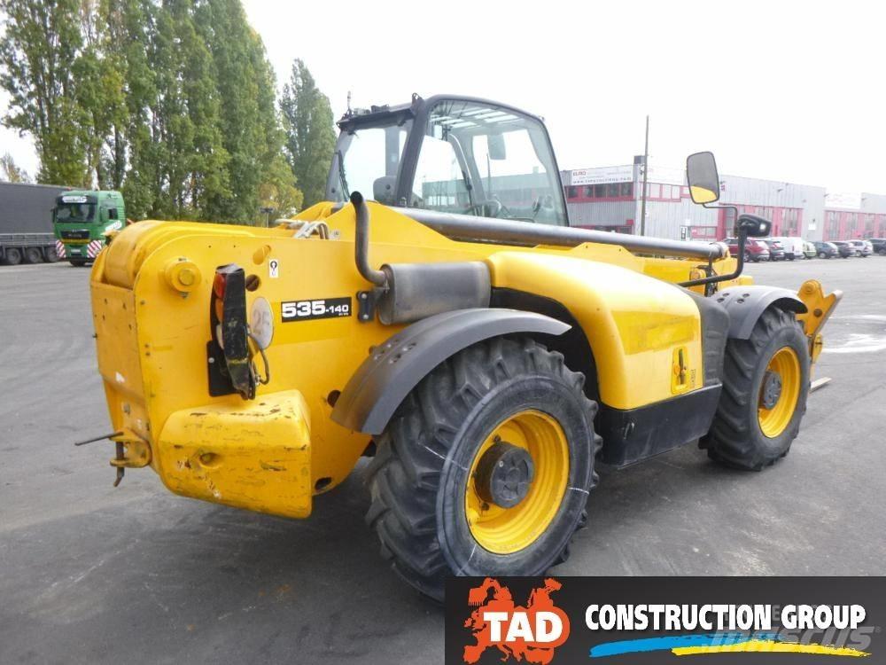 JCB 535-140 Hiviz Manipulador telescópico