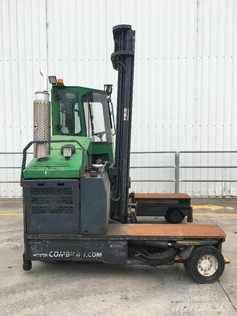 Combilift C 4000 Carregadores laterais