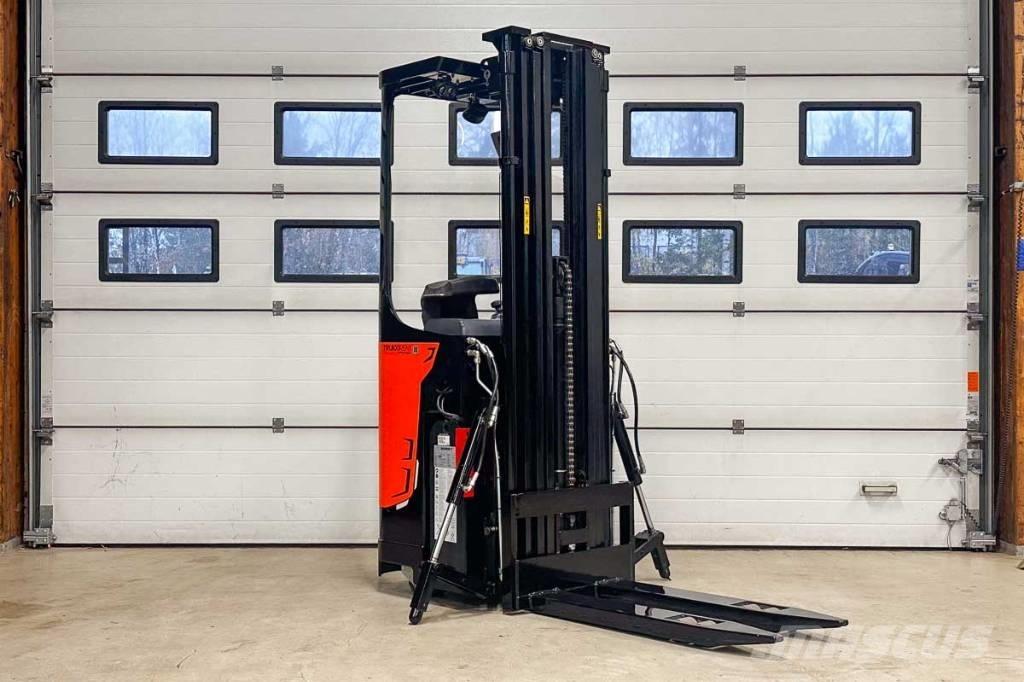 Rocla SST 16 AC Self propelled stackers