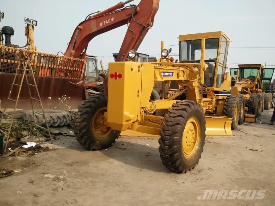 Komatsu GD 623 Motoniveladoras