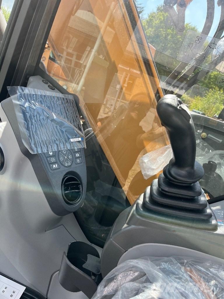 CASE CX 85 D SR Escavadoras Midi 7t - 12t