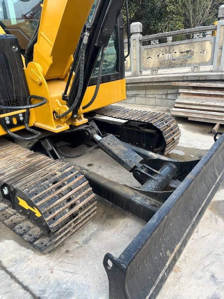 CAT 306 Miniescavadeiras
