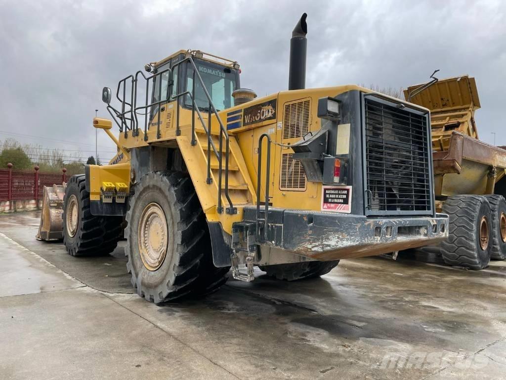 Komatsu WA 600-6 Carregadeiras de rodas