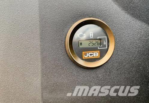 JCB 15 C-1 Miniescavadeiras