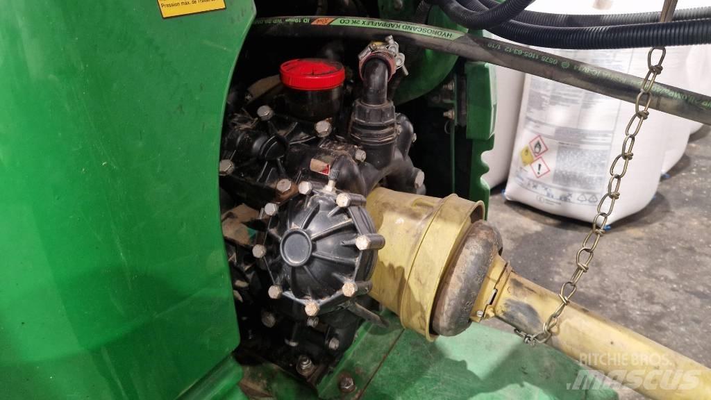 John Deere 962 i Pulverizadores rebocados