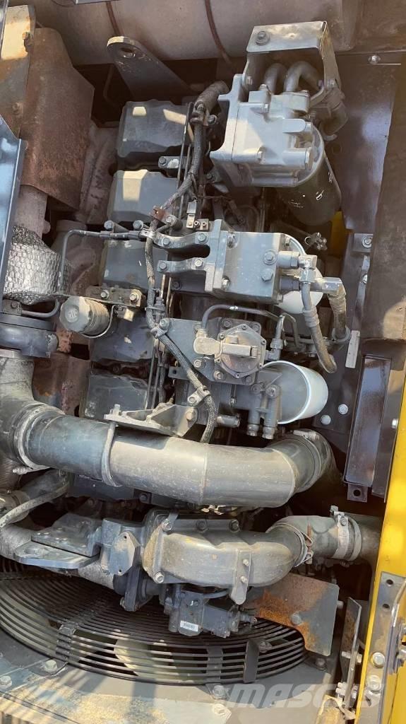 Komatsu PC 400 LC-8 Escavadeiras de esteiras