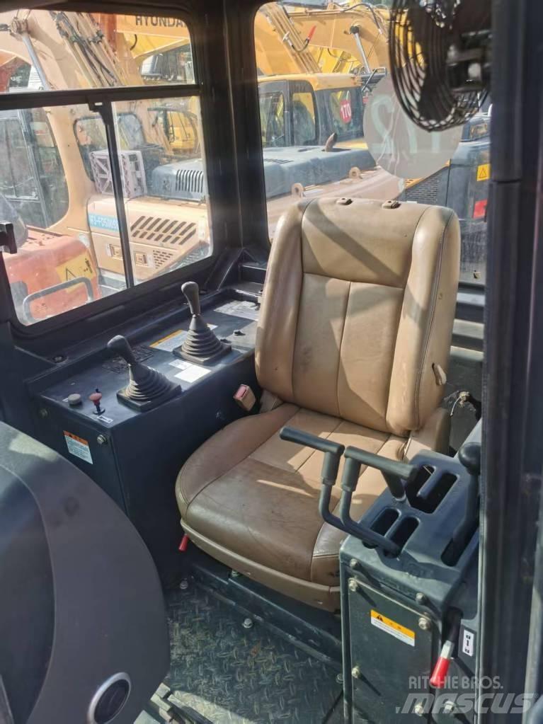 Shantui SD 23 Dozers - Tratores rastos