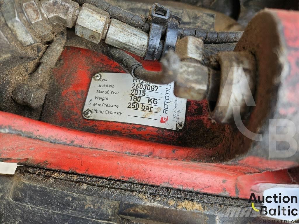 CAT 305.5E2CR Miniescavadeiras