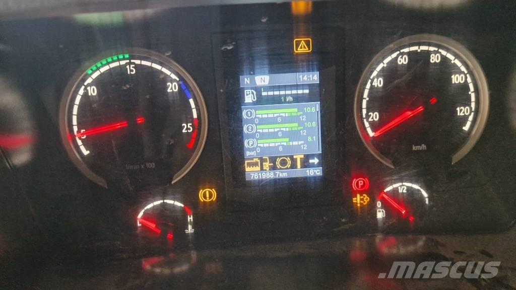 Scania R 620 Camiões Ampliroll