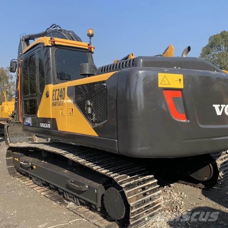 Volvo EC 240 Escavadeiras de esteiras