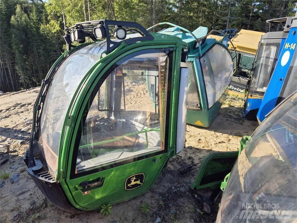John Deere 1270G Cabina