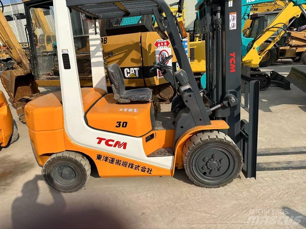 TCM FD30T6 Empilhadores Diesel