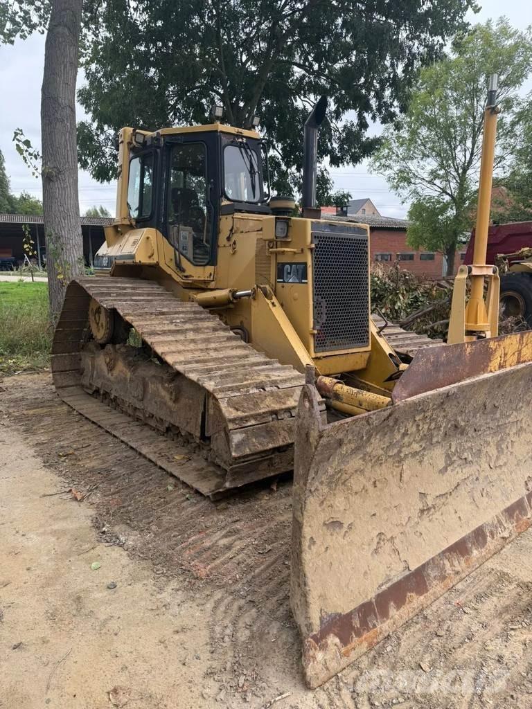 CAT D5H Dozers - Tratores rastos