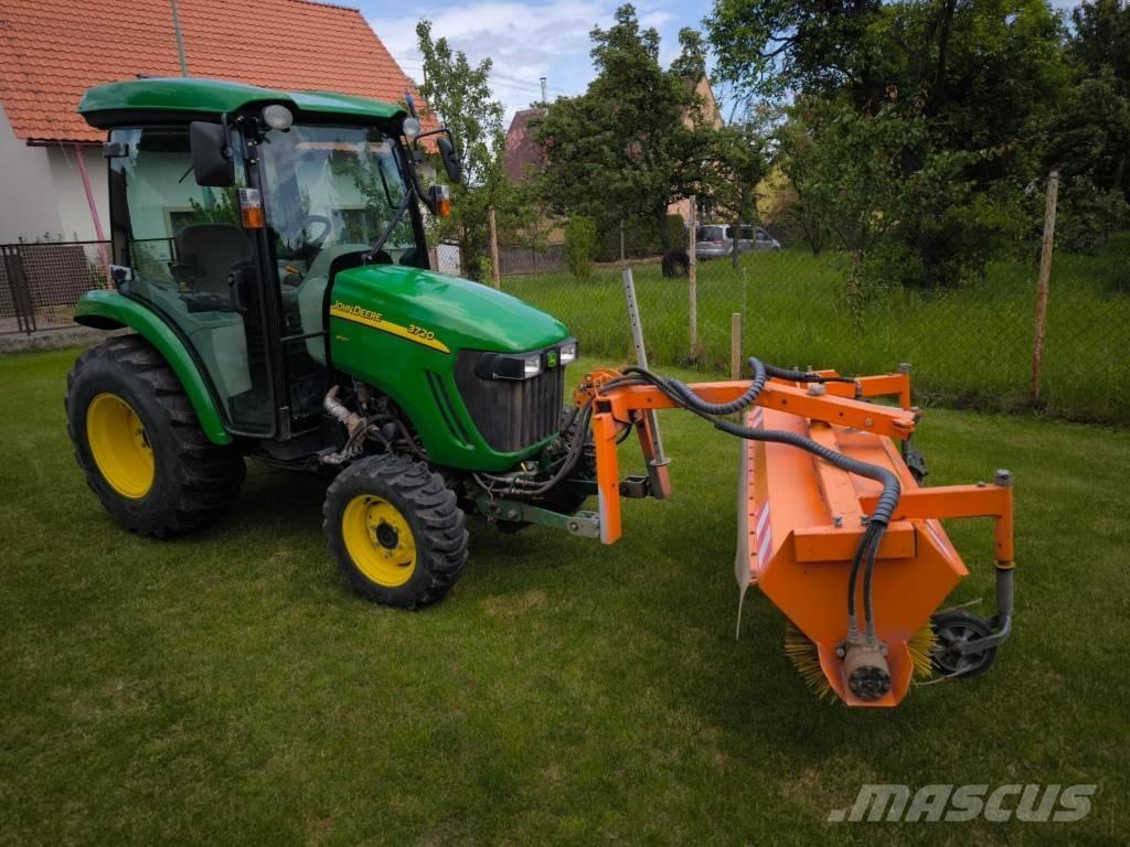John Deere 3720 Tractores compactos