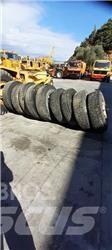 Bridgestone 13R22.5 Pneus
