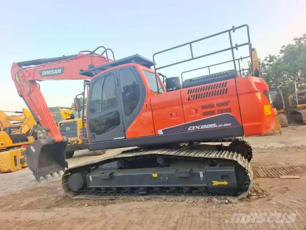 Doosan DX 225 LCA Escavadeiras de esteiras