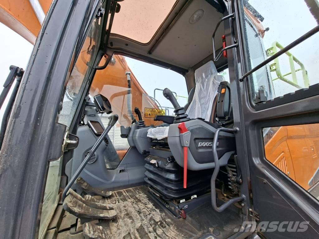 Doosan DX 225 LC Escavadeiras de esteiras