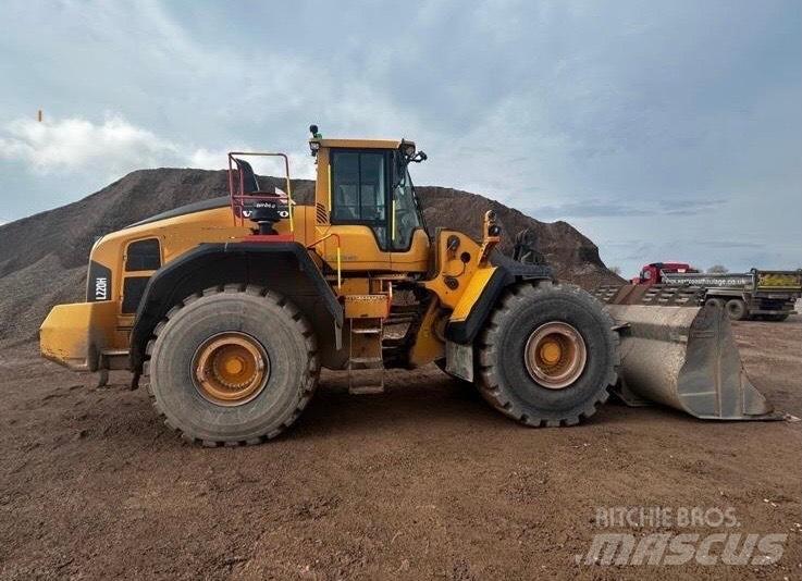 Volvo L 220 H Carregadeiras de rodas