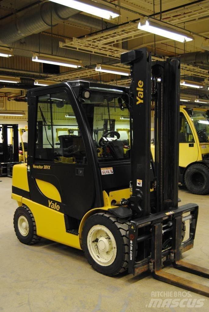 Yale GPD30VX Empilhadores Diesel