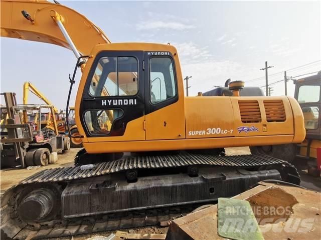 Hyundai R300LC-7 Escavadeiras de esteiras