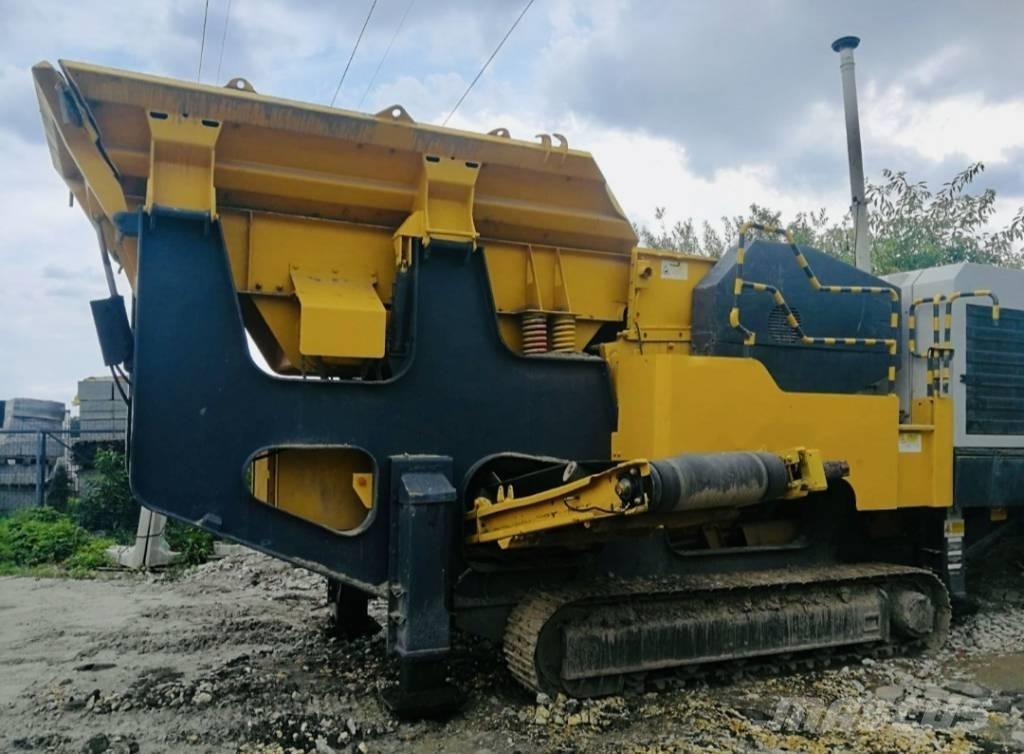 Sandvik QJ 240 Britadores móveis