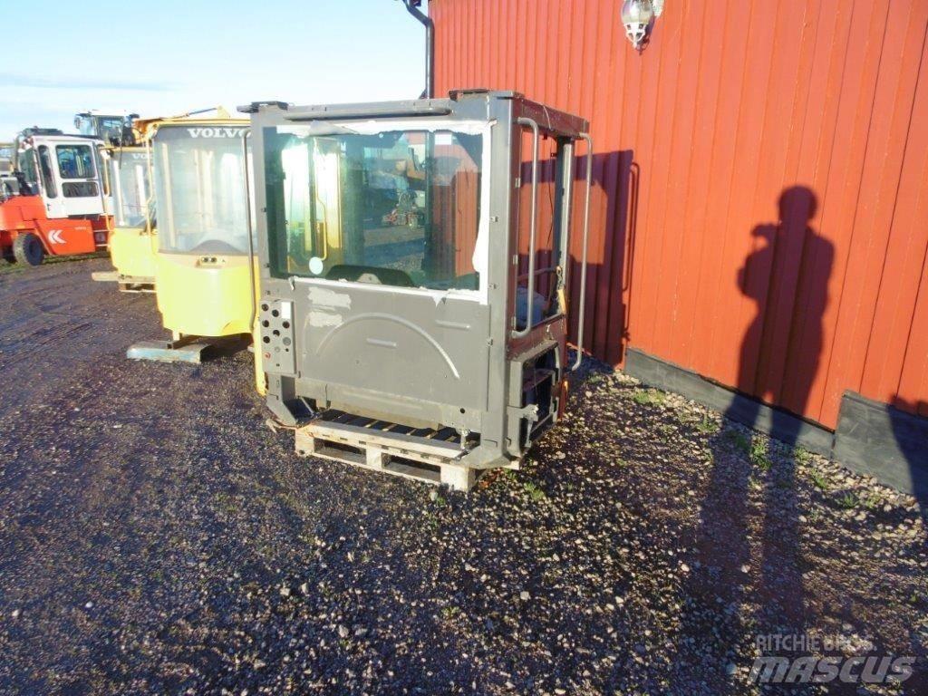 Hytt Volvo L60F Cabina