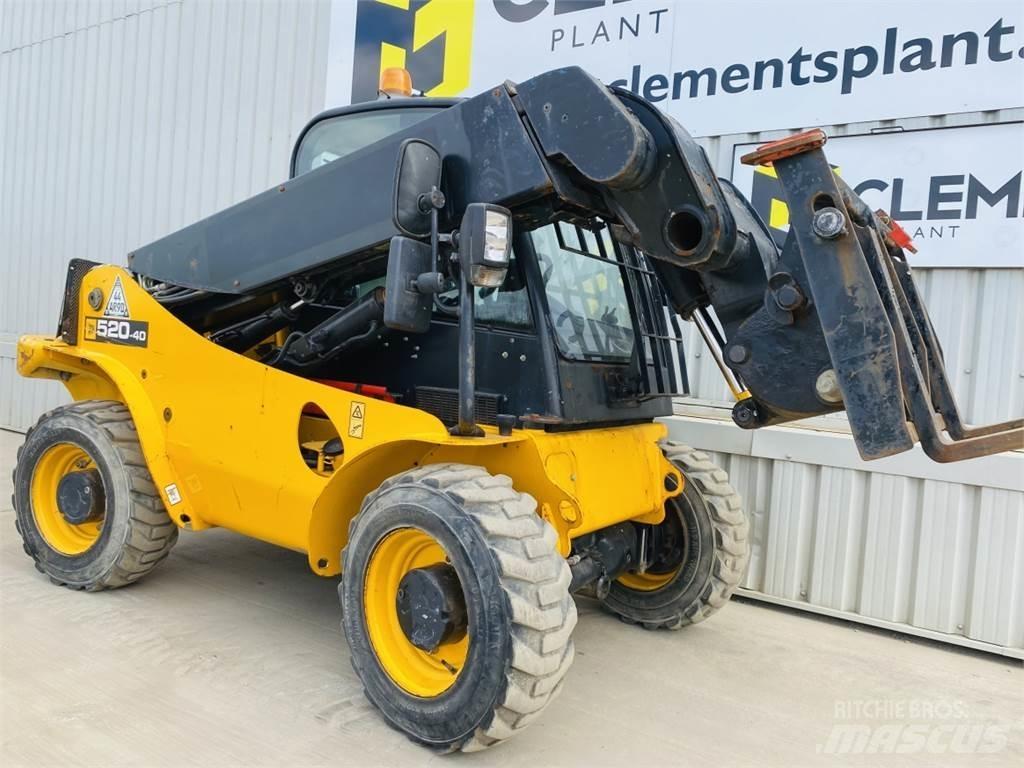 JCB 520-40 Manipulador telescópico