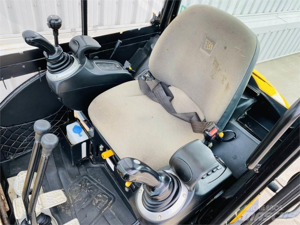 JCB 8026CTS Miniescavadeiras