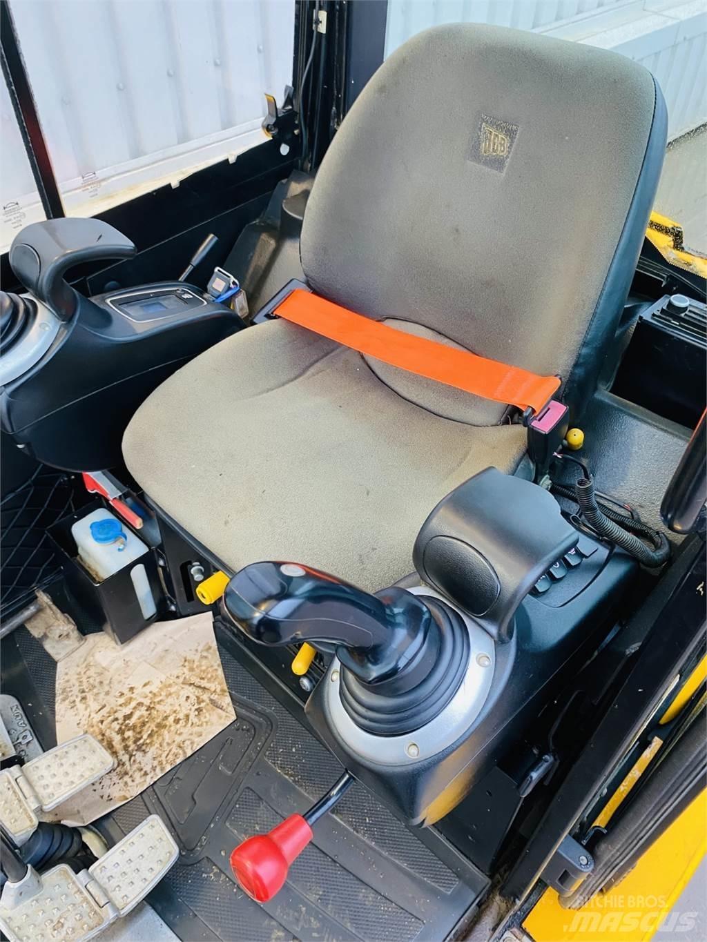 JCB 8026CTS Miniescavadeiras
