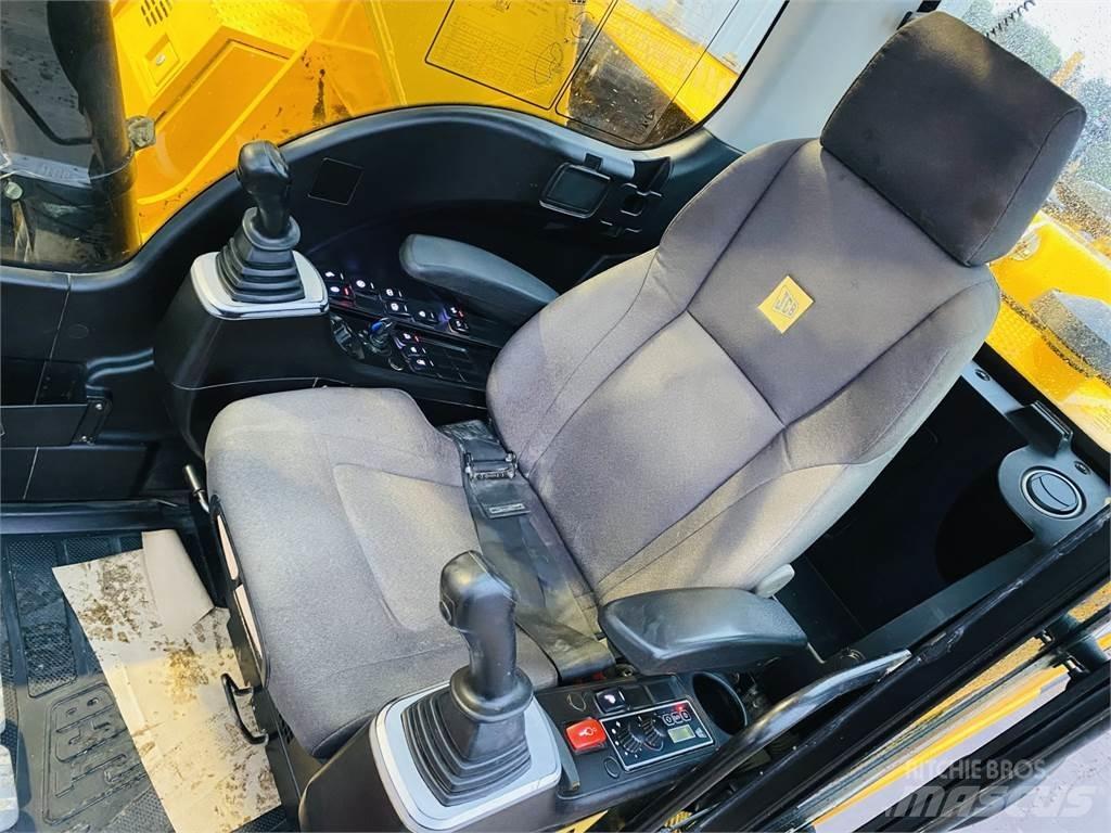 JCB JS220LC Escavadeiras de esteiras