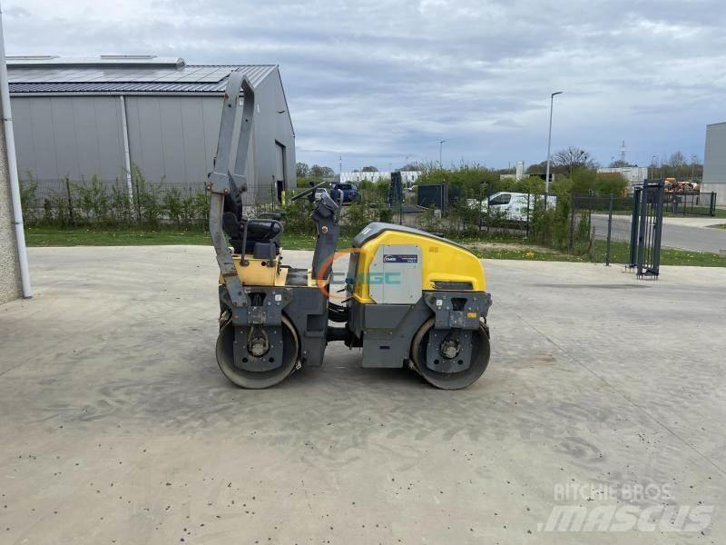 Dynapac CC1200 Compactadores para terra