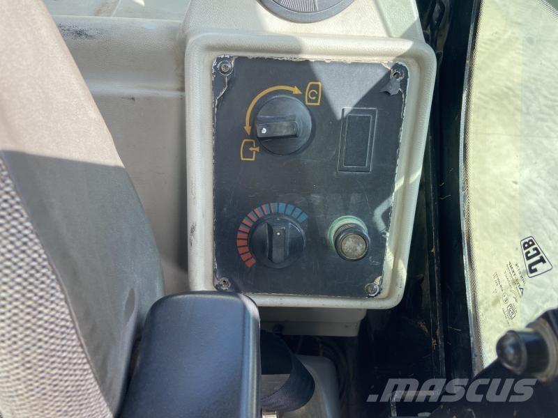 JCB JS145W Escavadoras de rodas