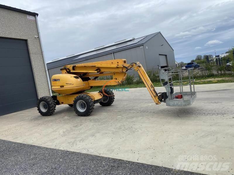 Manitou 160 ATJ Elevadores braços articulados