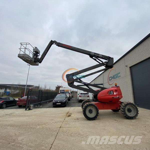 Manitou 200 ATJ Elevadores braços articulados