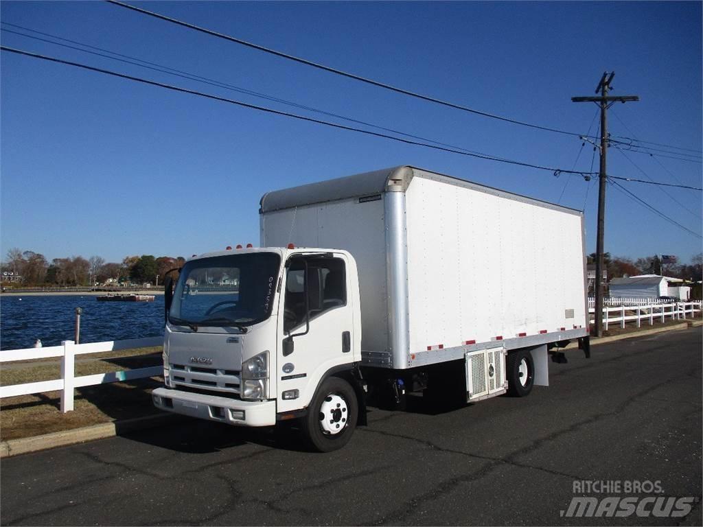 Isuzu NRR Caminhões de caixa fechada