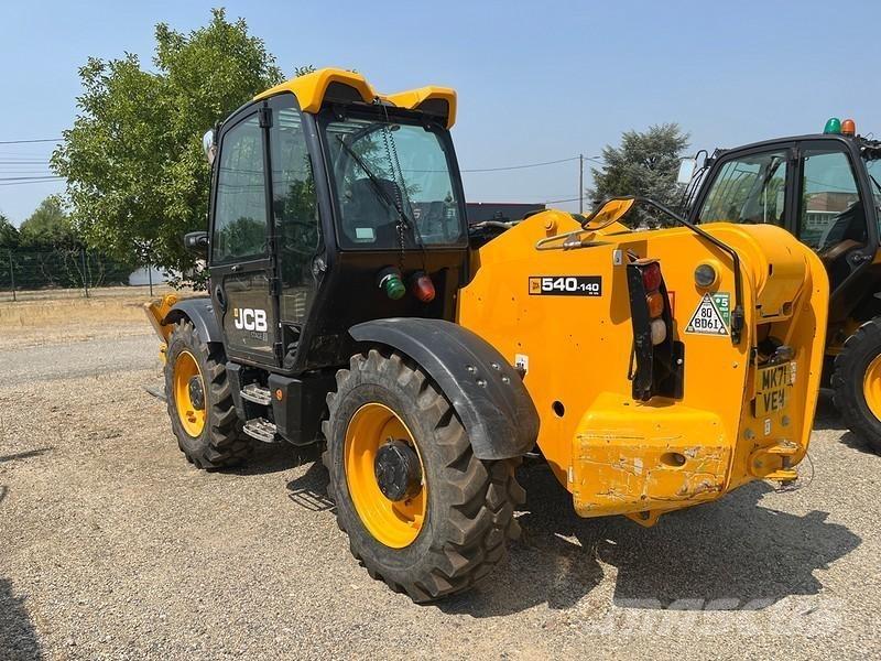JCB 540-140 Manipulador telescópico