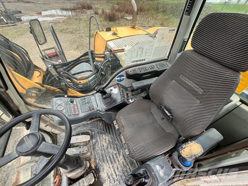 Liebherr A309 Escavadoras de rodas
