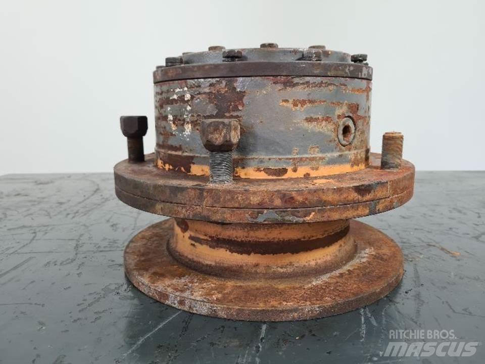 CASE 421B Transmissăo