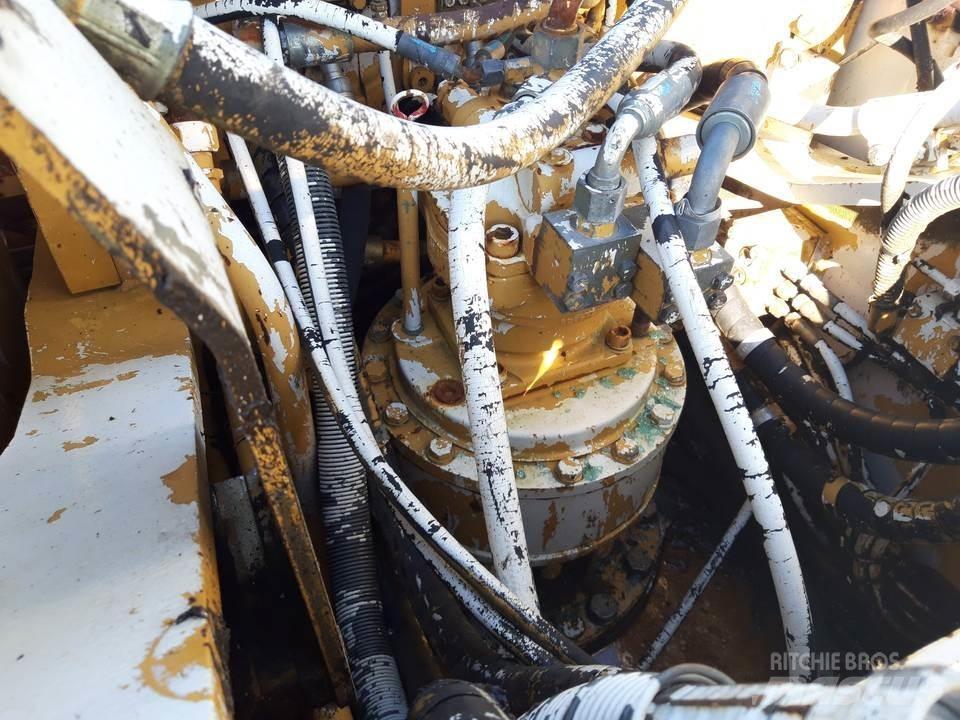 CAT 325LN Transmissăo