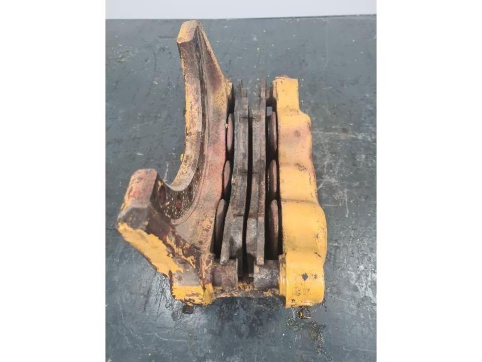 CAT 730 Transmissăo