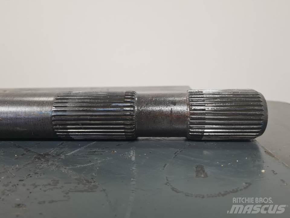 CAT 735 Transmissăo