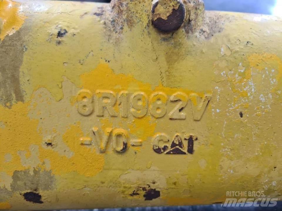 CAT 928F Transmissăo