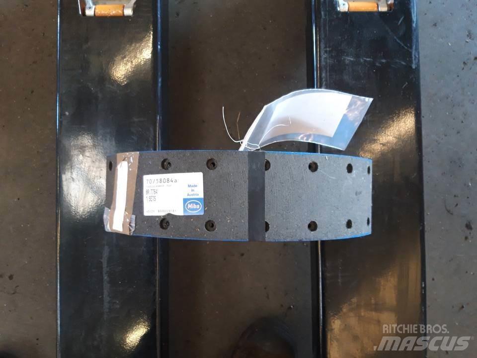 CAT 950 Rastos