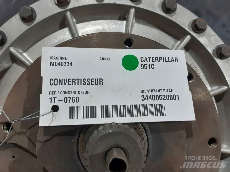 CAT 951C Transmissăo