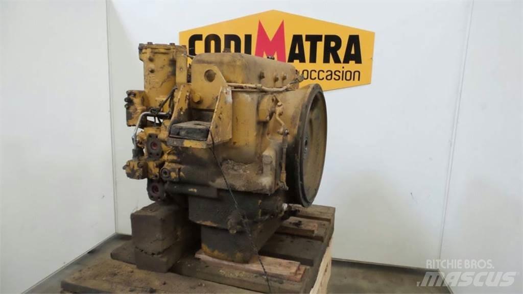 CAT 953 Transmissăo