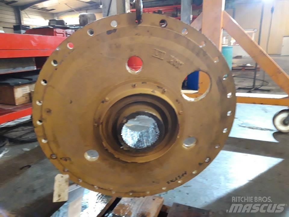 CAT 955K Transmissăo