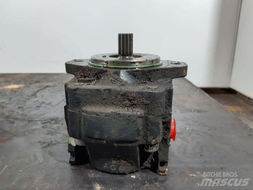 CAT 963D Hidráulica